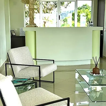 Hotel Apolonio Pefki Evia 4*