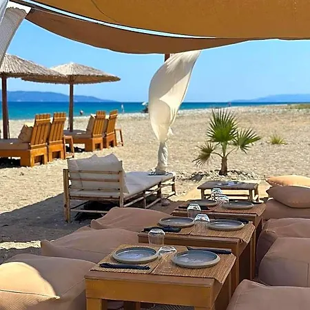 Apolonio Pefki Evia 4* Agriovotano